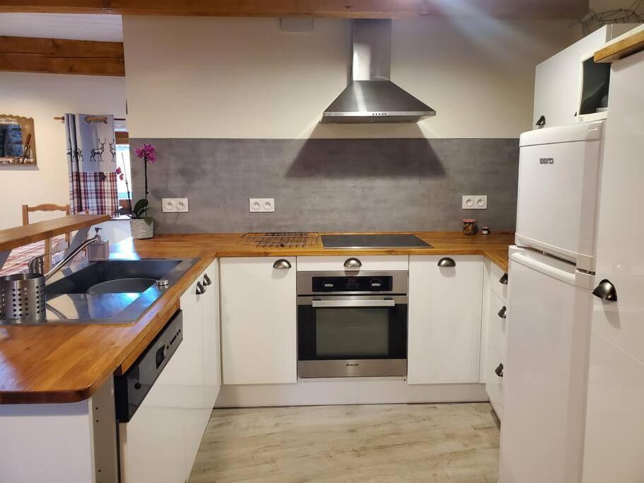 Gite La Grangette De Pauline Mercus-Garrabet Extérieur photo